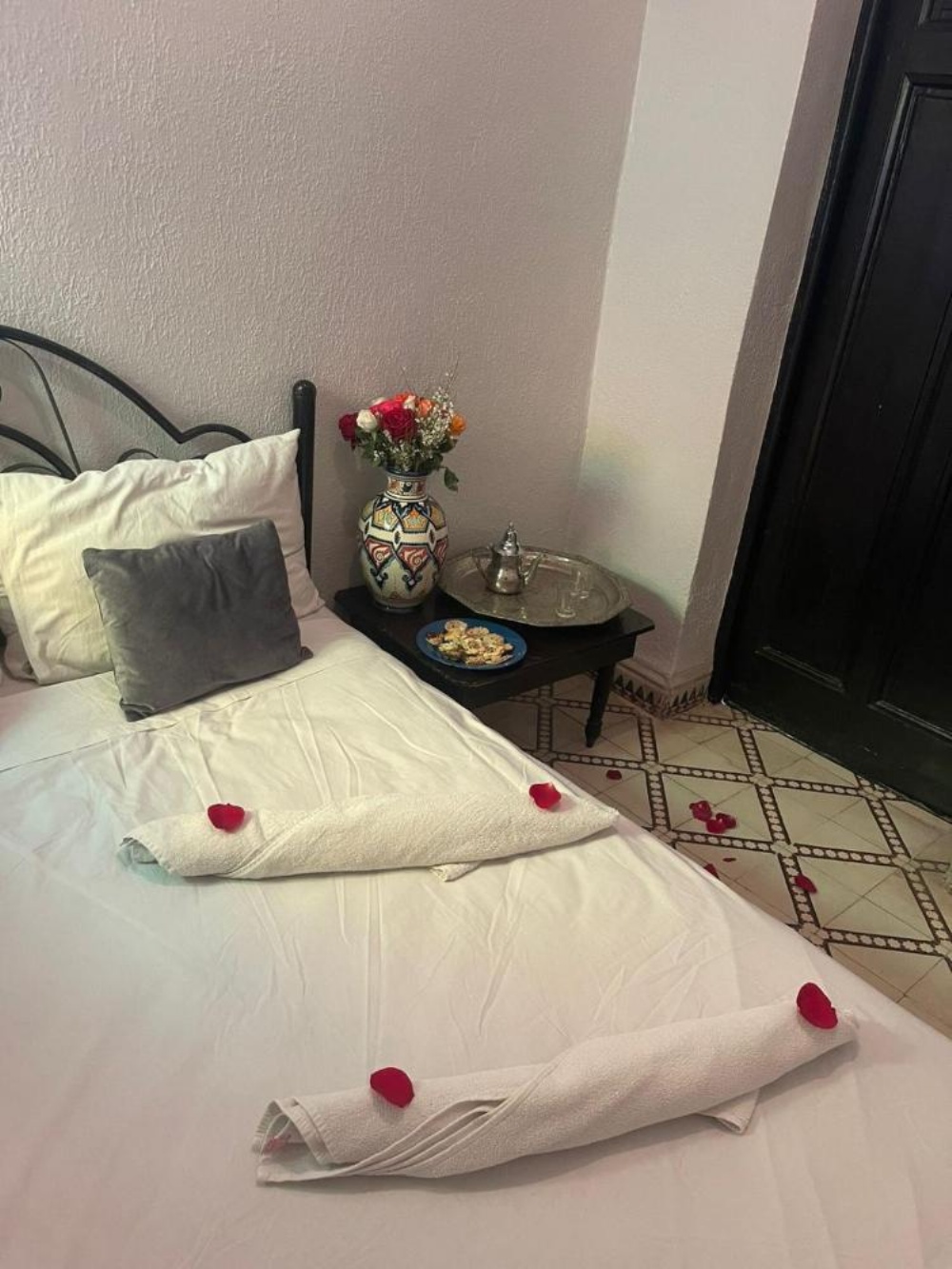 Room image 5